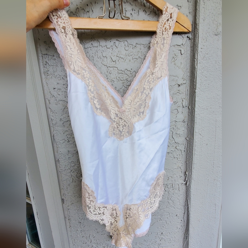 Vintage Oscar de la Renta Cream Lace Chemise Teddy Sz 32 M - Picture 3 of 6